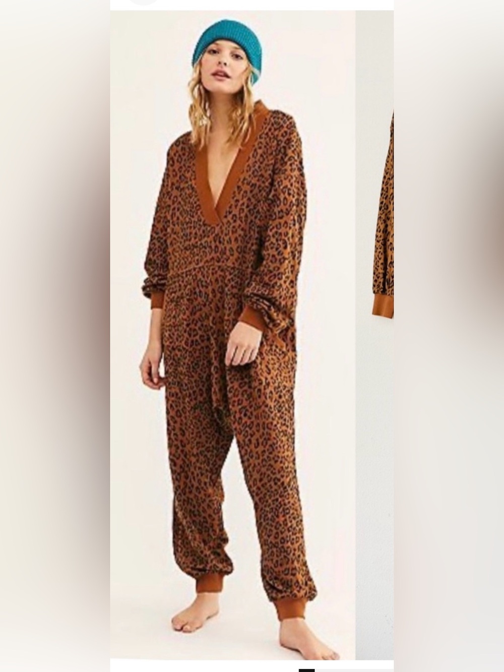 Free people just because Leopard Print V-Neck Jumpsuit Xs